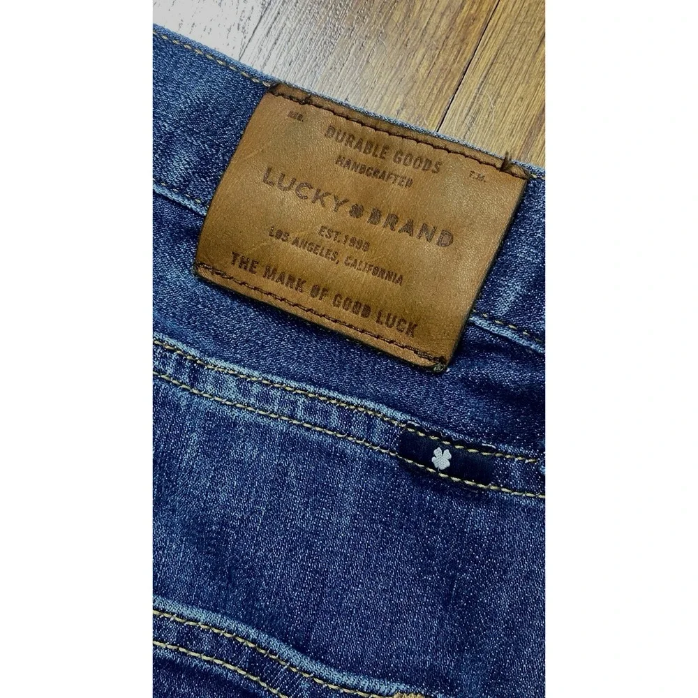 Lucky Brand Jeans Mens 38x31 Whiskered 410 Athletic Straight Leg Stretch Comfort